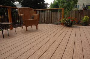 garden landscaping & decking image